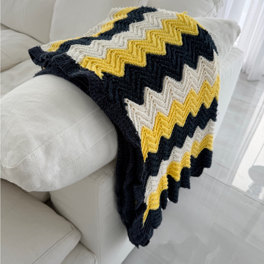 Handmade 1970’s Crocheted Chevron Patterned Afghan Blanket